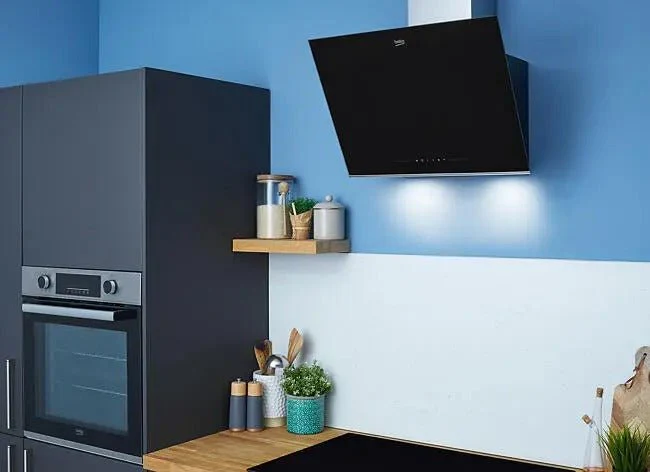 Beko 60cm Inclined Cooker Hood BHCA66341BBH - Image 8