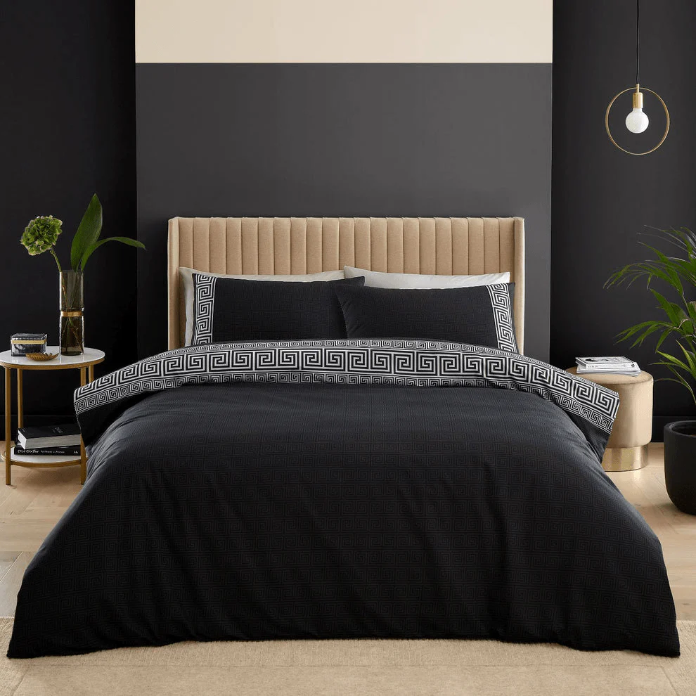 Catherine Lansfield Artemis Black Greek Key Duvet Set - Single