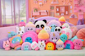 Fluffie Stuffiez Series 1 Large Plush Assorted Styles - Image 4