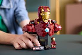 Lego 76327 Marvel Iron Man Mk4 Bust - Image 3