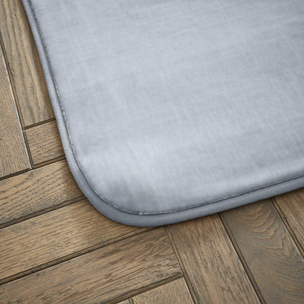 Velvet Touch Rug 60 x 110cm Silver - Image 2